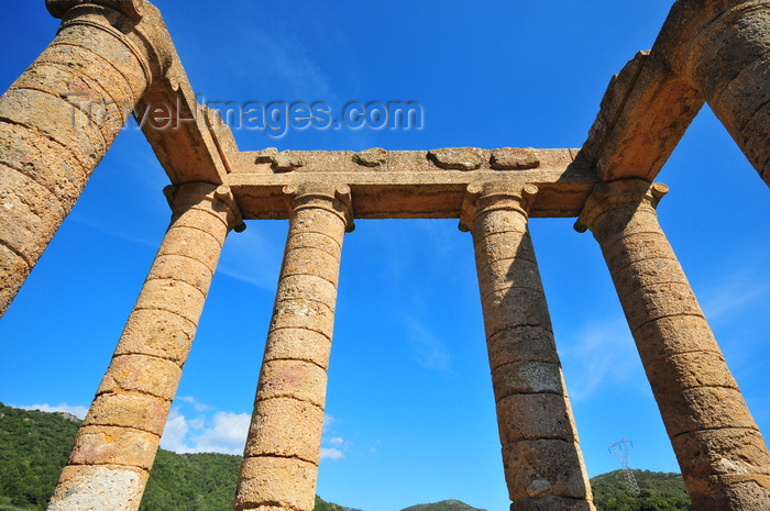 sardinia119: Sant'Angelo, Fluminimaggiore, Sardinia / Sardegna / Sardigna: Punic-Roman temple of Antas - only discovered in 1836 by the general Alberto La Marmora and rebuilt between 1966 and 1968 by Ferruccio Berrecca - photo by M.Torres - (c) Travel-Images.com - Stock Photography agency - Image Bank