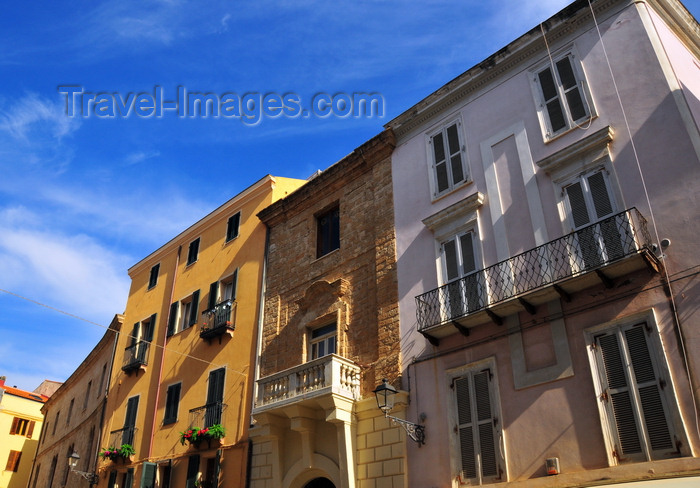 sardinia156: Alghero / L'Alguer, Sassari province, Sardinia / Sardegna / Sardigna: building on the main square, Plaça de Pou Vell / Piazza Civica - photo by M.Torres - (c) Travel-Images.com - Stock Photography agency - Image Bank