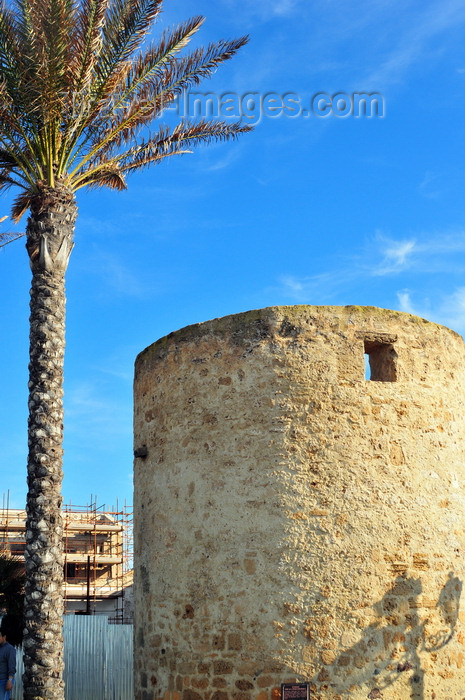 sardinia177: Alghero / L'Alguer, Sassari province, Sardinia / Sardegna / Sardigna: powder tower near the sea wall - Torre della Polveriera - Bastioni Antonio Pigafetta - photo by M.Torres - (c) Travel-Images.com - Stock Photography agency - Image Bank