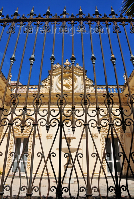 sardinia198: Sassari / Tàthari , Sassari province, Sardinia / Sardegna / Sardigna: Palazzo Cugurra - railing on via Roma - photo by M.Torres - (c) Travel-Images.com - Stock Photography agency - Image Bank