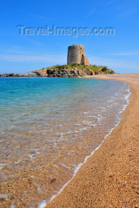 sardinia24: Bari Sardo, Ogliastra province, Sardinia / Sardegna / Sardigna: Torre di Bari - Aragonese tower and beach with pebbles and soft ochre sands - photo by M.Torres - (c) Travel-Images.com - Stock Photography agency - Image Bank