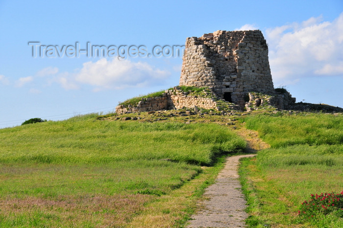 sardinia257: Isili, Cagliari province, Sardinia / Sardegna / Sardigna: Nuragic complex of Is Paras, built in white and brown limestone - the interior is a 11.8 m tall tholos - Sarcidano sub-region - photo by M.Torres - (c) Travel-Images.com - Stock Photography agency - Image Bank