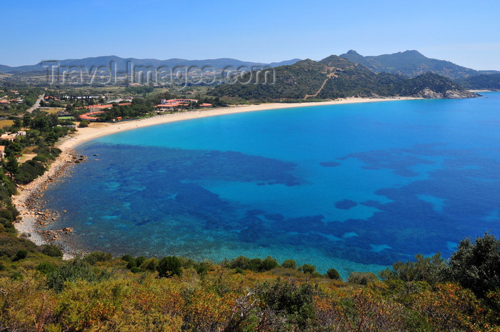 sardinia273: Villagio Mandorli, Villasimius municipality, Cagliari province, Sardinia / Sardegna / Sardigna: blue bay and Campus beach - coastal gem on the Golfo di Carbonara - spiaggia Campus - photo by M.Torres - (c) Travel-Images.com - Stock Photography agency - Image Bank