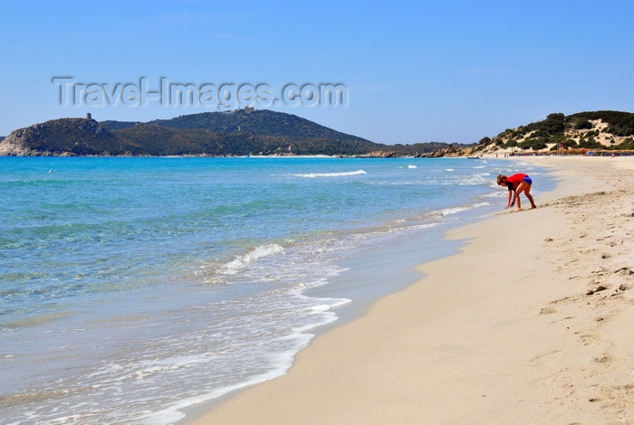 sardinia275: Villasimius, Cagliari province, Sardinia / Sardegna / Sardigna: boy on the beach - Capo Carbonara - Torre Porto Giunco - photo by M.Torres - (c) Travel-Images.com - Stock Photography agency - Image Bank