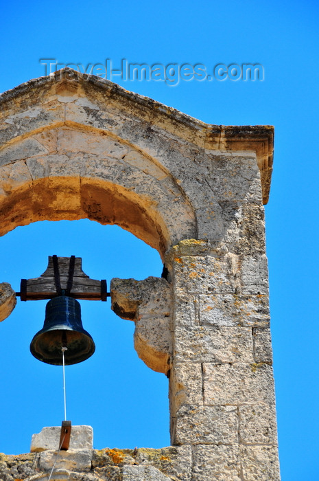 sardinia286: Uta / Uda, Cagliari province, Sardinia / Sardegna / Sardigna: Chiesa di Santa Maria - Gothic bell gable added in the 15th century - campaniletto a vela - Campidano area - photo by M.Torres - (c) Travel-Images.com - Stock Photography agency - Image Bank