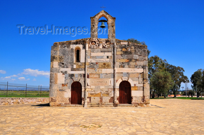 sardinia293: Villaspeciosa / Biddaspetziosa, Cagliari province, Sardinia / Sardegna / Sardigna: Chiesa di San Platano - limestone façade with carved marble inserts, decorated by two wheels drawn in marble inlays -  medieval ecclesiastical architecture - photo by M.Torres - (c) Travel-Images.com - Stock Photography agency - Image Bank