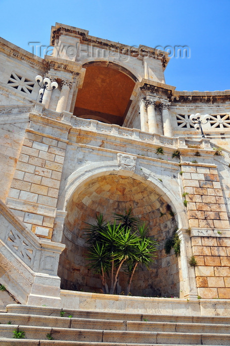 sardinia319: Cagliari, Sardinia / Sardegna / Sardigna: steps to Bastione Saint Remy - stairs on Piazza Costituzione - quartiere Castello - photo by M.Torres - (c) Travel-Images.com - Stock Photography agency - Image Bank