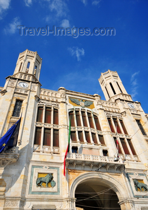 sardinia350: Cagliari, Sardinia / Sardegna / Sardigna: City Hall / Palazzo Civico Ottone Bacaredda, designed by Annibale Rigotti and Crescentino Caselli  - Via Roma - Piazza Matteotti - Municipio cagliaritano - quartiere Stampace - photo by M.Torres - (c) Travel-Images.com - Stock Photography agency - Image Bank