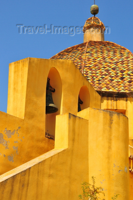 sardinia62: Las Plassas / Is Pratzas, Medio Campidano province, Sardinia / Sardegna / Sardigna: Church of Santa Maria Maddalena - dome and bells - 17th century - photo by M.Torres - (c) Travel-Images.com - Stock Photography agency - Image Bank