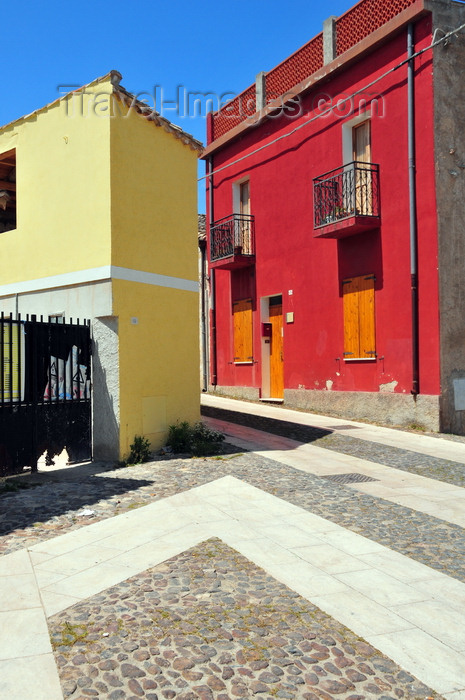 sardinia71: Tuili, Medio Campidano province, Sardinia / Sardegna / Sardigna: colourful buildings near the main square - photo by M.Torres - (c) Travel-Images.com - Stock Photography agency - Image Bank