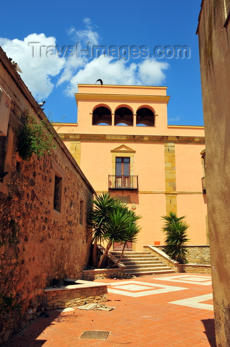 sardinia73: Tuili, Medio Campidano province, Sardinia / Sardegna / Sardigna: Villa Pitzalis - manor house for 19th century nobility, by architect Gaetano Cima - photo by M.Torres - (c) Travel-Images.com - Stock Photography agency - Image Bank