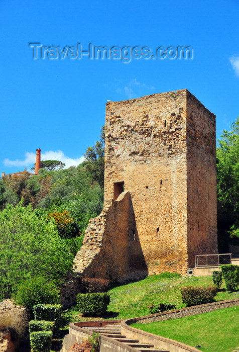 sardinia94: Iglesias /  Igrèsias, Carbonia-Iglesias province, Sardinia / Sardegna / Sardigna: tower and remains of the medieval town walls - monte Marganai - Torre di guardia - Mura pisane - photo by M.Torres - (c) Travel-Images.com - Stock Photography agency - Image Bank