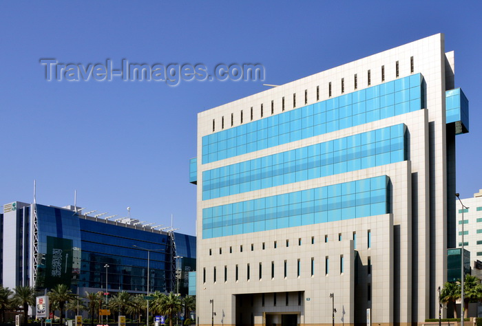 saudi-arabia136: Riyadh, Saudi Arabia: credit card shaped headquarters of Al Rajhi Capital and Ministry of Public Prosecutions building, King Fahd Road, Al Olaya - photo by M.Torres - (c) Travel-Images.com - Stock Photography agency - Image Bank