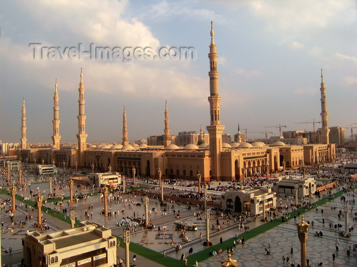 saudi-arabia170: Medina / Madinah, Saudi Arabia: Masjid Al Nabawi or Mosque of the Prophet - originally built by Muhammad, pbuh - photo by A.Faizal - (c) Travel-Images.com - Stock Photography agency - Image Bank