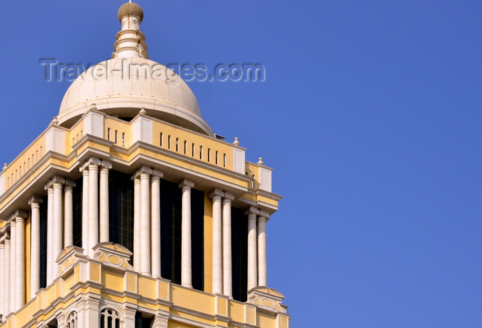 saudi-arabia187: Riyadh, Saudi Arabia: Boudl-Narcissus Classic Tower Hotel - neo-classical architecture, Olaya Street and Tahlia Street, Al Olaya - photo by M.Torres - (c) Travel-Images.com - Stock Photography agency - Image Bank