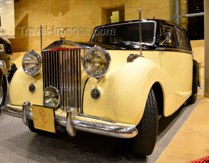 saudi-arabia209: Riyadh, Saudi Arabia: Rolls-Royce Phantom IV with Saudi shield - King Abdul Aziz Memorial Hall - photo by M.Torres - (c) Travel-Images.com - Stock Photography agency - Image Bank