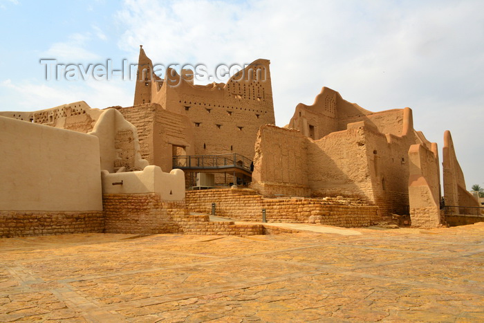 saudi-arabia216: Riyadh, Saudi Arabia: tower of Salwa Palace, Ad Dir'iyah, UNESCO World Heritage Site - the country's first capital, from 1744 to 1818 - photo by M.Torres - (c) Travel-Images.com - Stock Photography agency - Image Bank