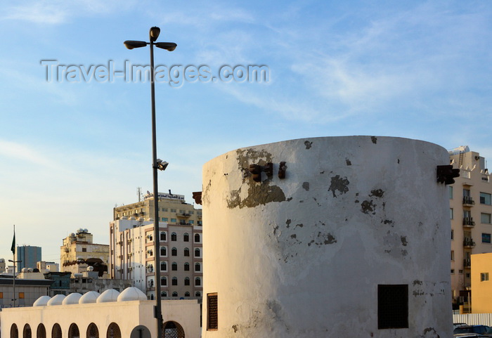 saudi-arabia55: Jeddah, Mecca Region, Saudi Arabia: old tower, Bab Sharif market, Banajah road, Al-Balad historic district - part of the old Jeddah city wall - Unesco world heritage - photo by M.Torres - (c) Travel-Images.com - Stock Photography agency - Image Bank