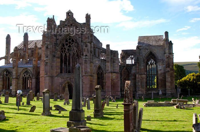 scot108: Melrose, Borders, Scotland: the Abbey - foundedby David I around 1136 as a Cistercian abbey - photo by C.McEachern - (c) Travel-Images.com - Stock Photography agency - Image Bank