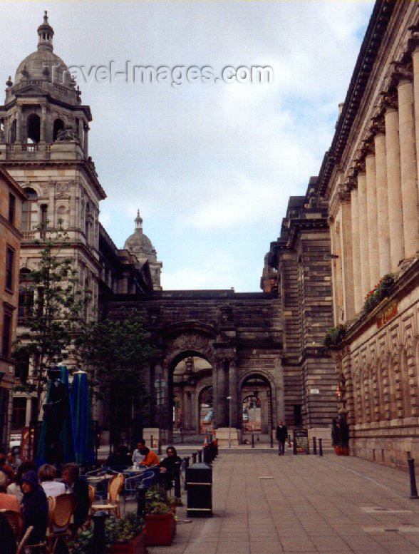 scot14: Scotland - Ecosse - Glasgow / GLA : by the City Chambers - George Square - photo by M.Torres - (c) Travel-Images.com - Stock Photography agency - Image Bank