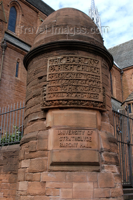 scot159: Scotland - Glasgow - the Barony Parish Church, opposite Glasgow Cathedral - photo by C.McEachern - (c) Travel-Images.com - Stock Photography agency - Image Bank