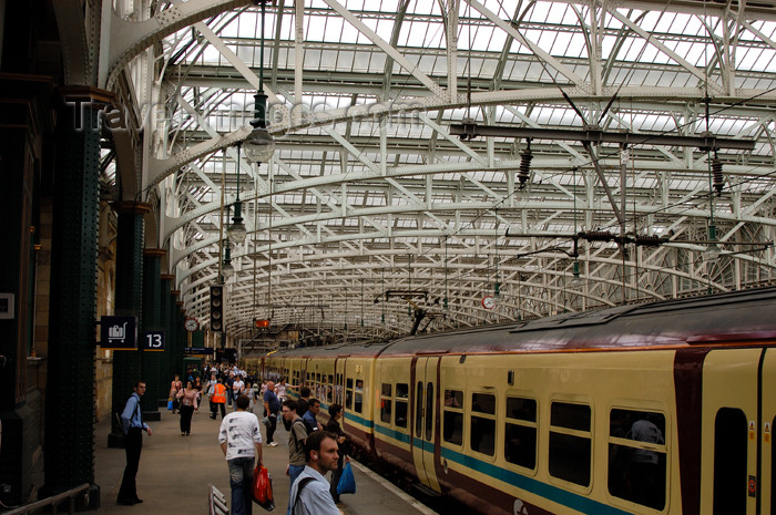 scot166: Scotland - Glasgow - Opened in 1879 and extended in 1905, Glasgow Central train station is still Scotland's busiest station - photo by C.McEachern - (c) Travel-Images.com - Stock Photography agency - Image Bank