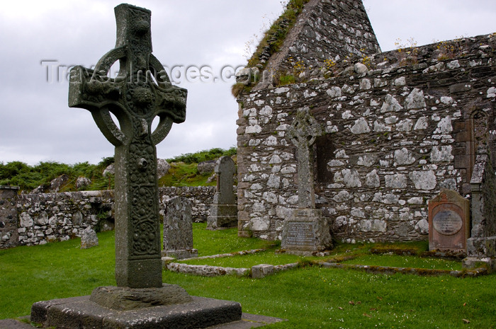 scot181: Scotland - Islay Island - View of the Kildalton Cross and chapel - one of the finest carved crosses in the world, made of local bluestone - photo by C.McEachern - (c) Travel-Images.com - Stock Photography agency - Image Bank