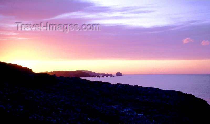 scot20: Durness, Highlands, Scotland: magenta sunset - photo by D.S.Jackson - (c) Travel-Images.com - Stock Photography agency - Image Bank