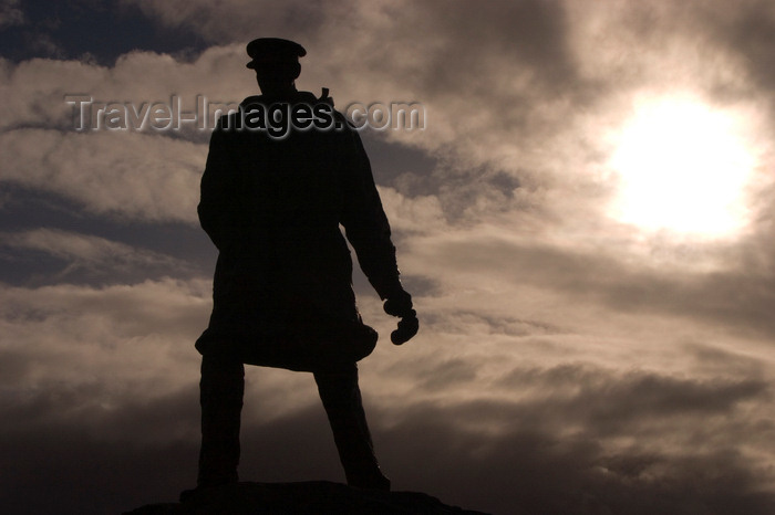 scot23:  Doune, Stirling district, Scotland: David Stirling Memorial - was the founder of the Special Air Service, SAS - photo by I.Middleton - (c) Travel-Images.com - Stock Photography agency - Image Bank