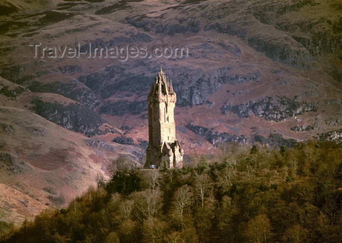 scot37: Scotland - Stirling: Braveheart memories - National Wallace Monument - summit of Abbey Craig - architect John Thomas Rochead - photo by F.Rigaud - (c) Travel-Images.com - Stock Photography agency - Image Bank