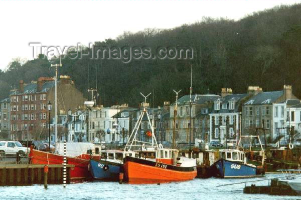 scot7: Glengoyne: trawlers at the fishing harbour - photo by M.Torres - (c) Travel-Images.com - Stock Photography agency - Image Bank