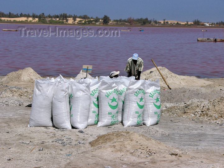 senegal19: Senegal - Lake Retba or Lake Rose: salt bags - photo by G.Frysinger - (c) Travel-Images.com - Stock Photography agency - Image Bank