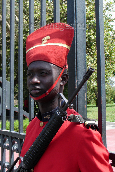 senegal52: Senegal - Dakar: presidential Palace Guard - photo by G.Frysinger - (c) Travel-Images.com - Stock Photography agency - Image Bank