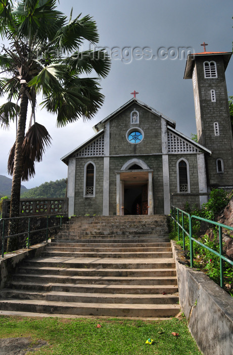 seychelles114: Mahe, Seychelles: Port Glaud - Catholic church - photo by M.Torres - (c) Travel-Images.com - Stock Photography agency - Image Bank