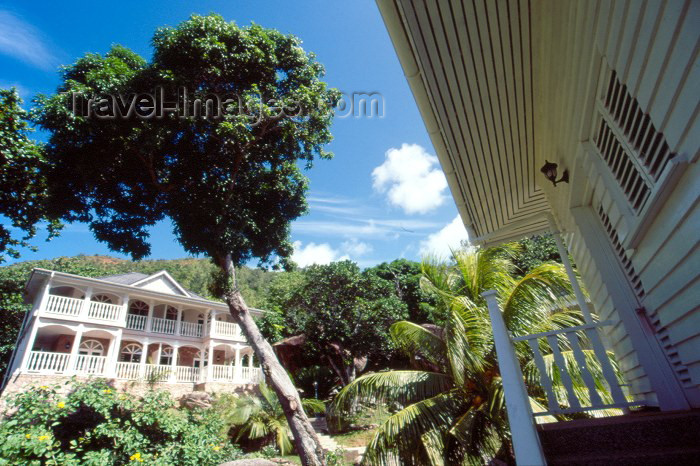 seychelles46: Seychelles - Praslin island: in the jungle - Hotel La Reserve - photo by F.Rigaud - (c) Travel-Images.com - Stock Photography agency - Image Bank