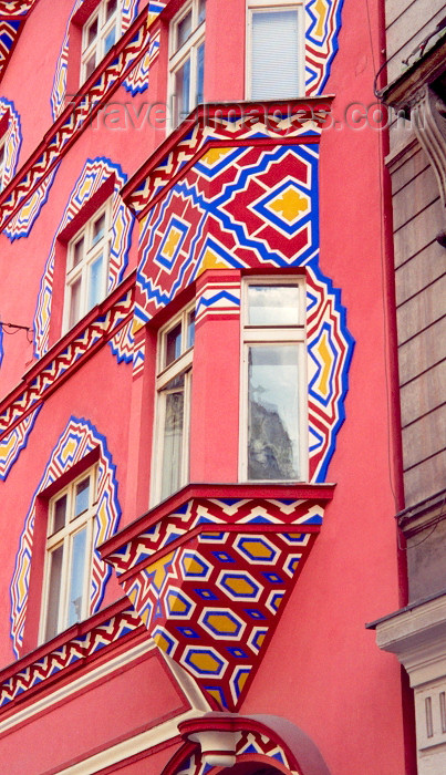 slovenia2: Slovenia - Ljubliana: exotic balcony of the former People's Loan Bank - stava nekdanje Zadruzne gospodarsk banke - architect: Ivan Vurnik - Viennese Sezession architecture - photo by M.Torres - (c) Travel-Images.com - Stock Photography agency - Image Bank