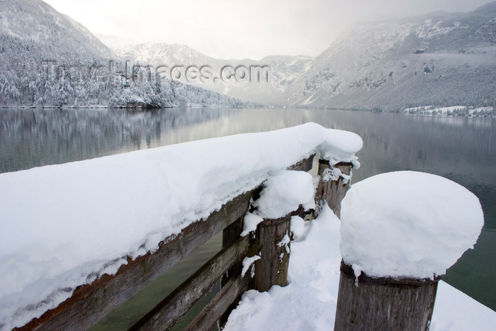slovenia235: Slovenia - Ribcev Laz - piear and view across Bohinj Lake in winter - photo by I.Middleton - (c) Travel-Images.com - Stock Photography agency - Image Bank