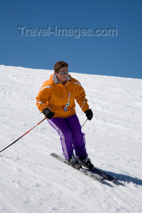 slovenia246: Slovenia - woman skiing on Vogel mountain in Bohinj - photo by I.Middleton - (c) Travel-Images.com - Stock Photography agency - Image Bank