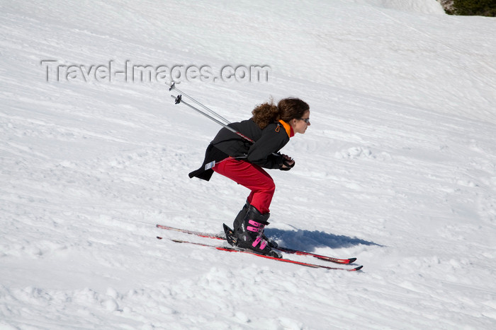 slovenia247: Slovenia - girl skiing on Vogel mountain in Bohinj - photo by I.Middleton - (c) Travel-Images.com - Stock Photography agency - Image Bank