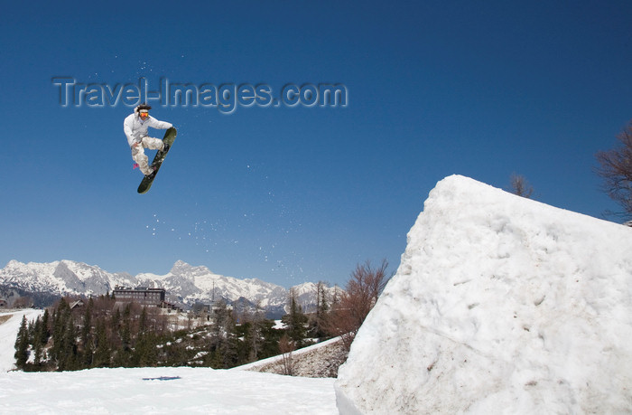 slovenia255: Slovenia - Snowboarder on Vogel mountain in Bohinj - jump, ramp and mountains - photo by I.Middleton - (c) Travel-Images.com - Stock Photography agency - Image Bank