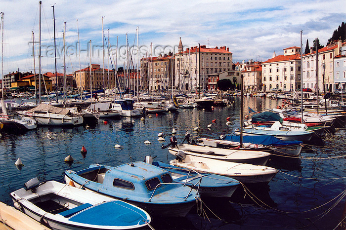 slovenia304: Slovenia - Piran: boats in the habour - view along Cankarjevo nabrezje - luka Piran - photo by M.Torres - (c) Travel-Images.com - Stock Photography agency - Image Bank
