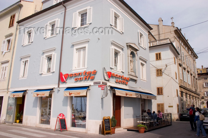 slovenia305: Slovenia - Piran: Santee caffee - seafront - photo by I.Middleton - (c) Travel-Images.com - Stock Photography agency - Image Bank