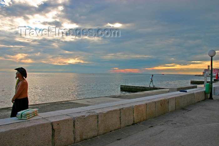 slovenia315: Slovenia - Piran: promenade at sundown, Adriatic coast - photo by I.Middleton - (c) Travel-Images.com - Stock Photography agency - Image Bank