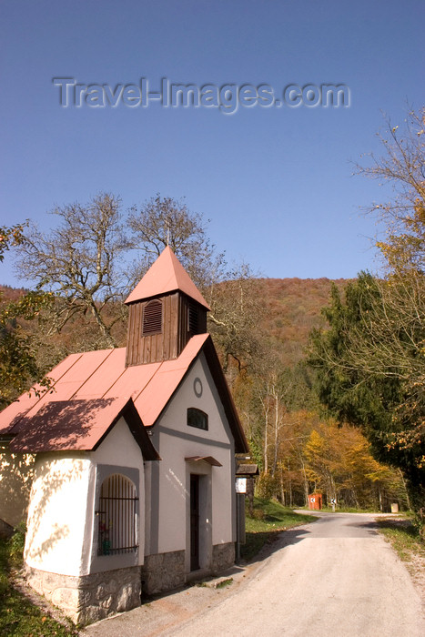 slovenia363: Slovenia - Region along the Kolpa River, southern Slovenia - photo by I.Middleton - (c) Travel-Images.com - Stock Photography agency - Image Bank