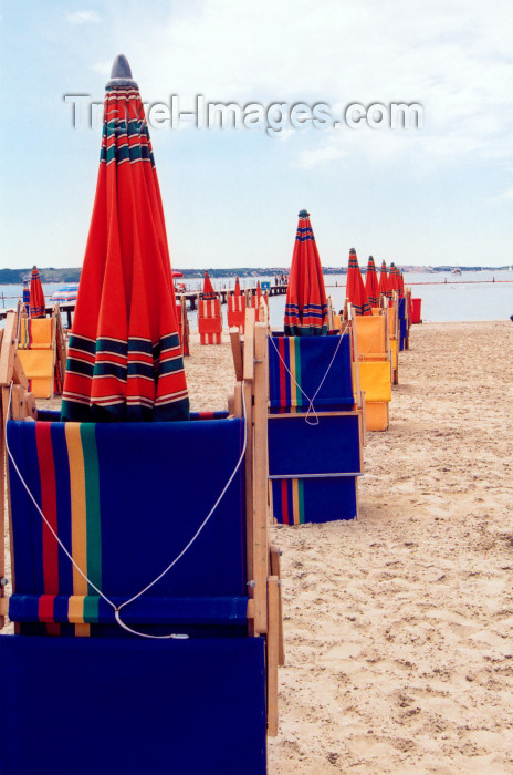 slovenia405: Slovenia - Portoroz: beach - the deck chairs take a rest - photo by M.Torres - (c) Travel-Images.com - Stock Photography agency - Image Bank