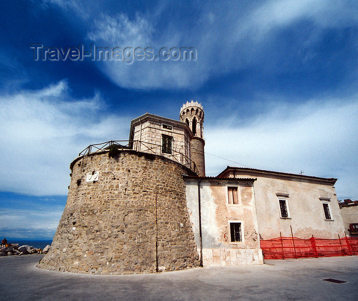 slovenia419: Slovenia - Piran: lighthouse and Sv. Klement church, at Punta Madonna - the extreme of the peninsula - Presernovo nabrezje - photo by M.Torres - (c) Travel-Images.com - Stock Photography agency - Image Bank