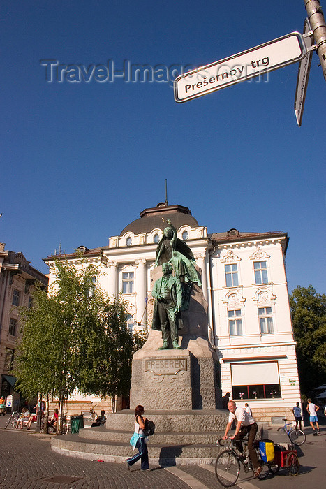 slovenia42: Preseren Square / Presernov trg, Central Pharmacy and France Preseren statue, Ljubljana, Slovenia's capital city - photo by I.Middleton - (c) Travel-Images.com - Stock Photography agency - Image Bank