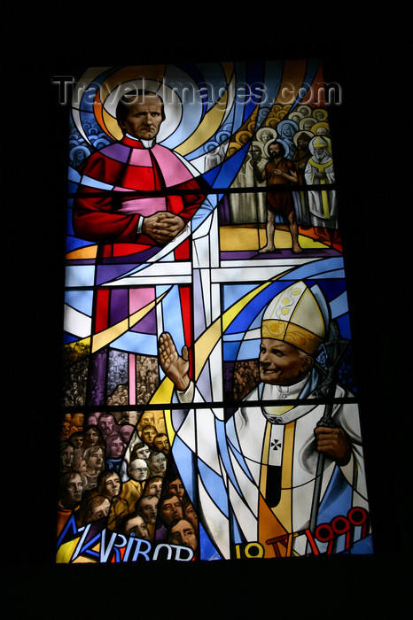 slovenia464: Stained glass window of Pope John Paul II in Maribor, Slovenia . Crafted on the occasion of his second visit to Maribor to beautify the body of Anton Slomskov - Church of Saint John the Baptist in Slomskov Trg - photo by I.Middleton - (c) Travel-Images.com - Stock Photography agency - Image Bank