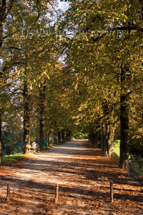 slovenia47: Walking paths beside the castle in Ljubljana, Slovenia - photo by I.Middleton - (c) Travel-Images.com - Stock Photography agency - Image Bank