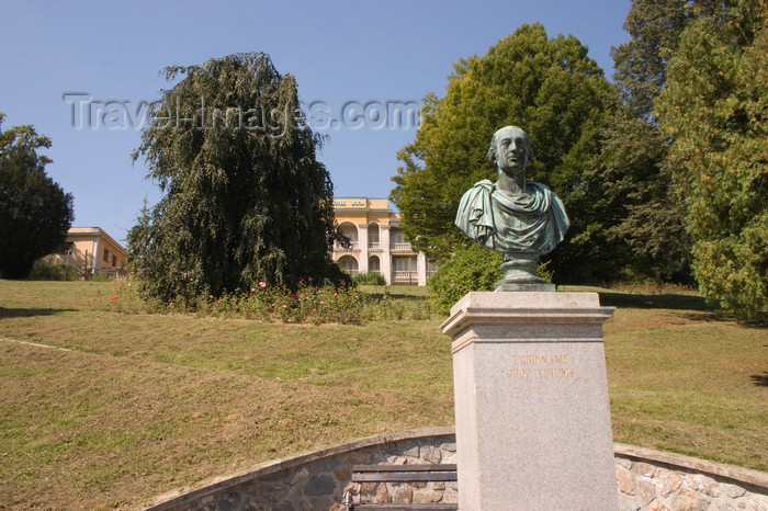 slovenia470: Statue of Ferdinand Grof Attems, founder of the first spa at Zdraviliski Trg spa resort - Rogaska Slatina, Slovenia  - photo by I.Middleton - (c) Travel-Images.com - Stock Photography agency - Image Bank